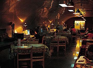 Steam开启农历新年特卖 《完蛋！我被美女包围了！》新史低